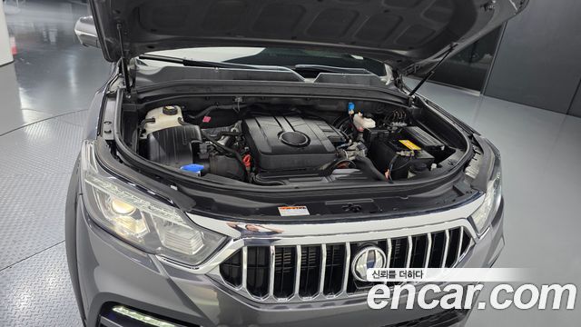 KG Mobility (SsangYong) Rexton Sports Khan Diesel 2.2 4WD Dynamic Edition (5-Link) 2021 — фото 6