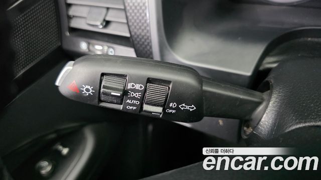 KG Mobility (SsangYong) Rexton Sports Khan Diesel 2.2 4WD Dynamic Edition (5-Link) 2021 — фото 17