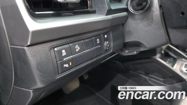 KG Mobility (SsangYong) Rexton Sports Khan Diesel 2.2 4WD Culman Prestige 2024 — фото 19