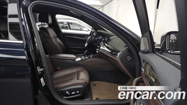 BMW 5 Series (G30) 530d M Sport Package 2018 — фото 15