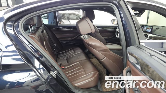 BMW 5 Series (G30) 530d M Sport Package 2018 — фото 16