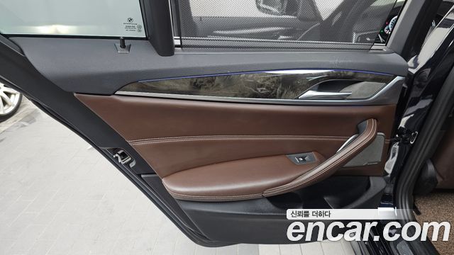 BMW 5 Series (G30) 530d M Sport Package 2018 — фото 31