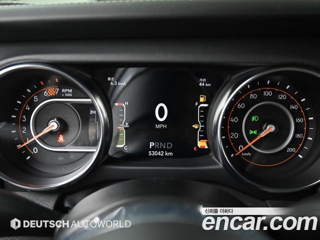 Jeep Wrangler (JL) 2.0 Overland Power Top 4Door 2021 — фото 8