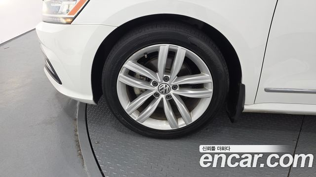 Volkswagen Passat 2.0 TSI B7 2018 — фото 5