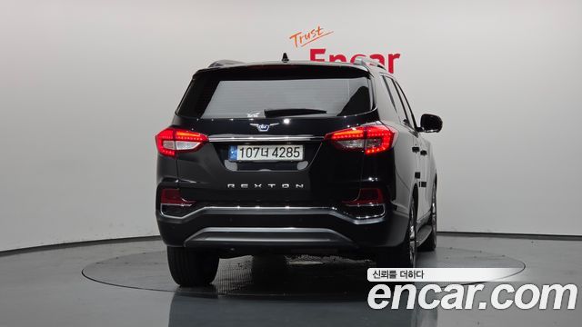 KG Mobility (SsangYong) G4 Rexton Diesel 2.2 4WD White Edition 2020 — фото 4