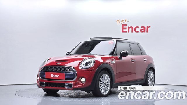 MINI Cooper S 5Door Standard 3rd