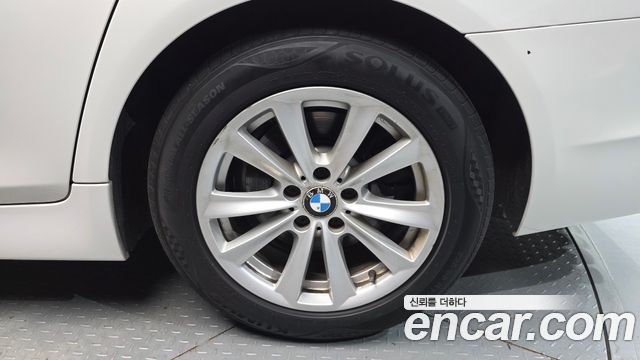 BMW 5 Series (F10) 520d 2013 — фото 5
