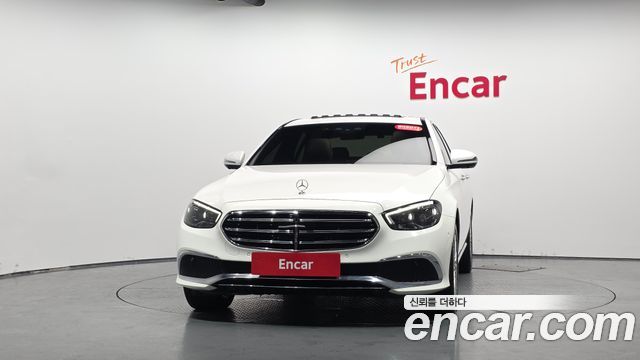 Mercedes-Benz E-Class (W213) E220d 4MATIC Exclusive 2021 — фото 3