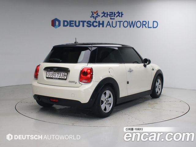 MINI Cooper D Standard 3rd 2014 — фото 2