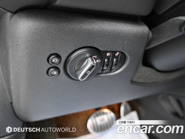 MINI Cooper D Standard 3rd 2014 — фото 20