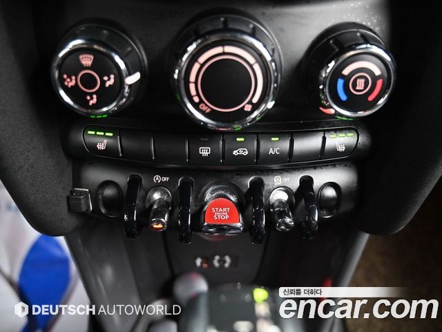 MINI Cooper D Standard 3rd 2014 — фото 21