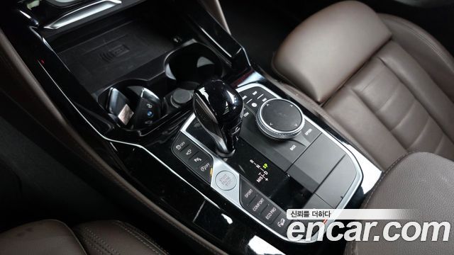 BMW X4 (G02) xDrive20i M Sport 2023 — фото 9