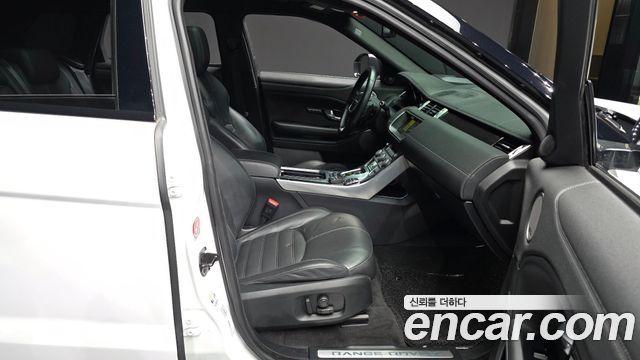 Land Rover Range Rover Evoque 2.0 TD4 HSE Dynamic 2018 — фото 11