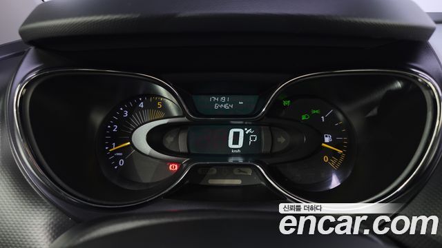 Renault Korea QM3 RE 2014 — фото 8