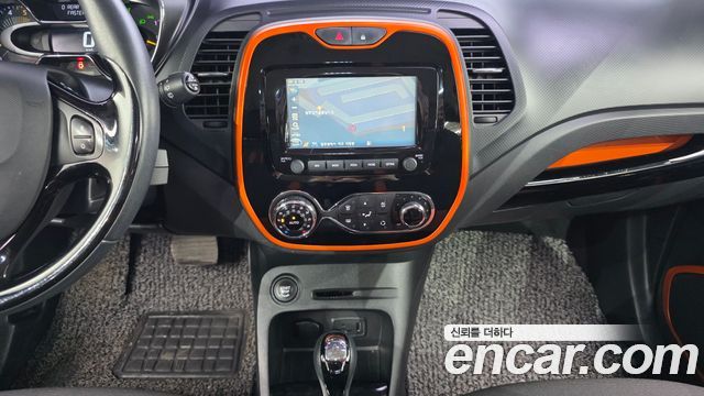 Renault Korea QM3 RE 2014 — фото 16