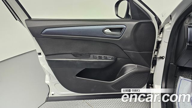Renault Korea XM3 1.6 GTe LE Plus 2020 — фото 24