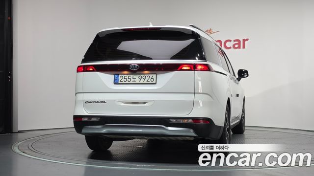 Kia Carnival (IV) Gasoline 9-Seater Signature 2021 — фото 4