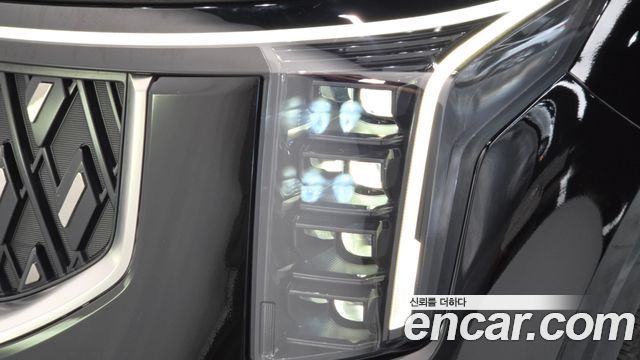 Kia Carnival (IV) HEV 4-Seater Hi Limousine Signature 2025 — фото 22