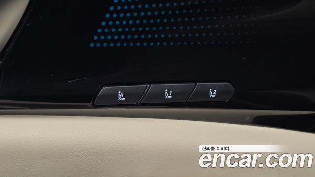 Kia Carnival (IV) HEV 4-Seater Hi Limousine Signature 2025 — фото 40
