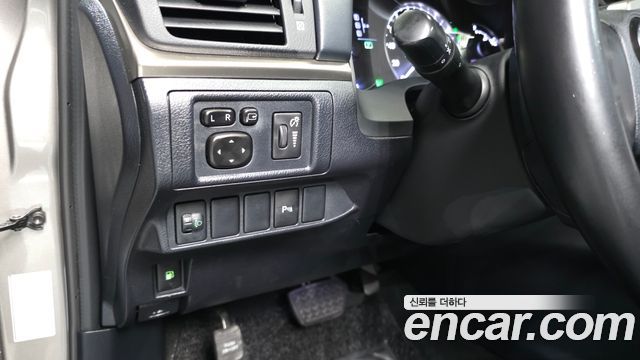 Lexus CT200h 1.8 Supreme ZWA10 2017 — фото 14