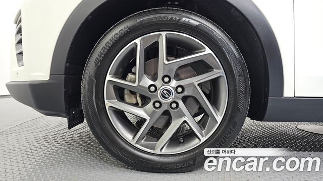 KG Mobility (SsangYong) Very New Tivoli Gasoline 1.5 2WD V3 2022 — фото 5