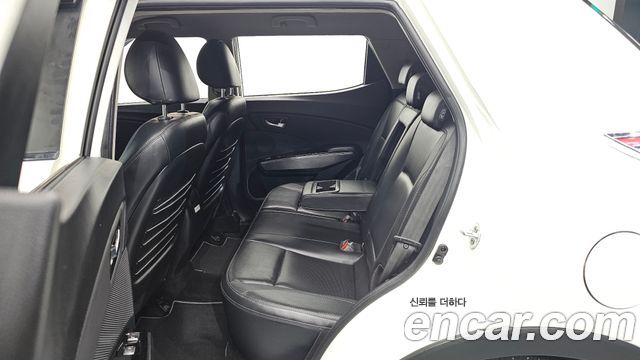KG Mobility (SsangYong) Very New Tivoli Gasoline 1.5 2WD V3 2022 — фото 12