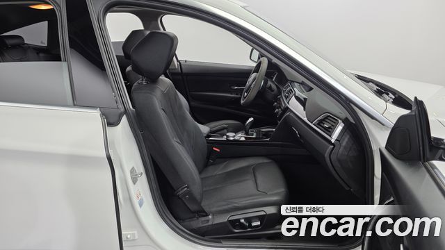 BMW 3 Series GT (F34) GT 320d xDrive 2020 — фото 12