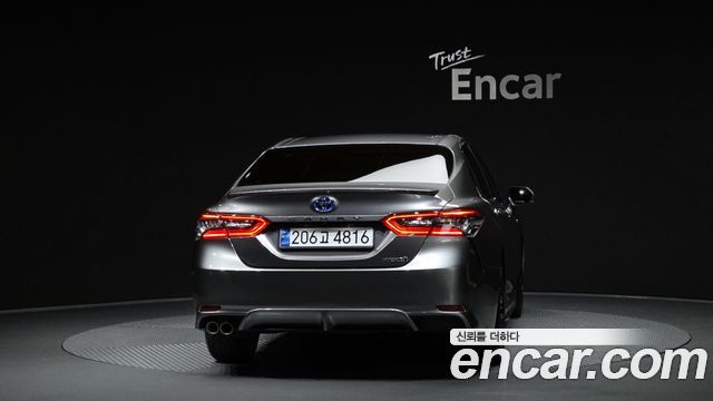 Toyota Camry (XV70) 2.5 XSE Hybrid 2024 — фото 4