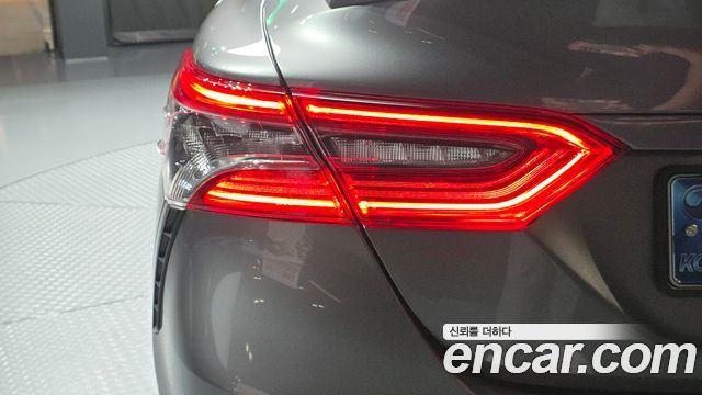 Toyota Camry (XV70) 2.5 XSE Hybrid 2024 — фото 23