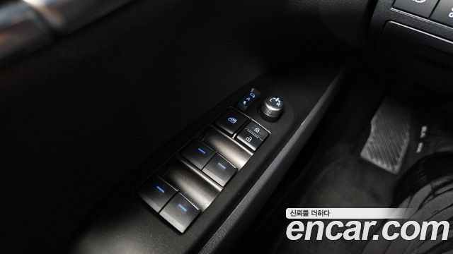 Toyota Camry (XV70) 2.5 XSE Hybrid 2024 — фото 29