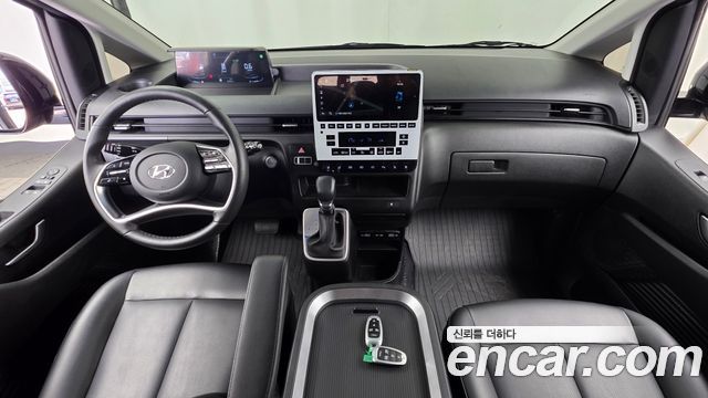 Hyundai Staria L3.5 Cargo 5-Seater Modern 2022 — фото 7