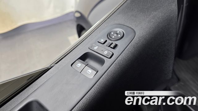 Hyundai Staria L3.5 Cargo 5-Seater Modern 2022 — фото 28