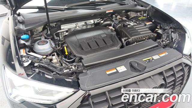 Audi Q3 (F3) 40 TFSI Quattro Premium 2025 — фото 6