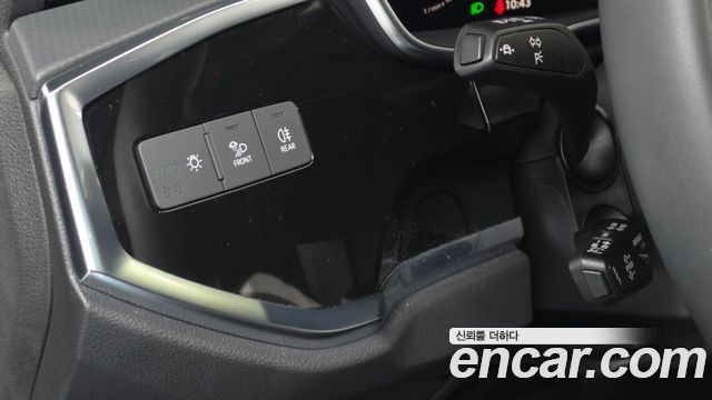 Audi Q3 (F3) 40 TFSI Quattro Premium 2025 — фото 33