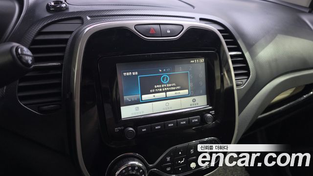 Renault Korea QM3 LE 2015 — фото 15