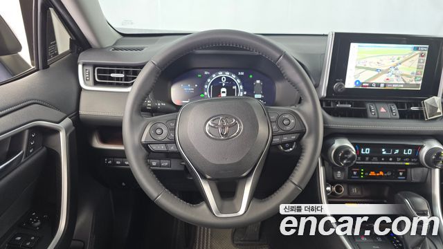 Toyota RAV4 (V) 2,5 4WD Hybrid LTD 2024 — фото 17
