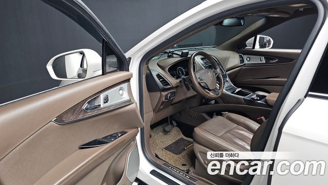 Lincoln MKX (II) 2.7 2WD 2018 — фото 10