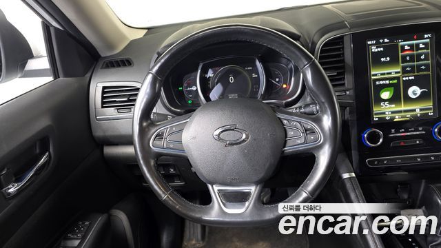 Renault Korea QM6 2.0 LPe LE Signature 2WD 2022 — фото 13