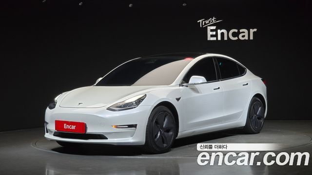 Tesla Model 3 Long Range AWD