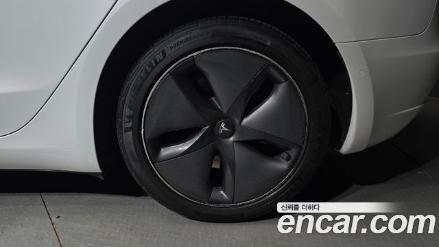 Tesla Model 3 Long Range AWD 2020 — фото 21