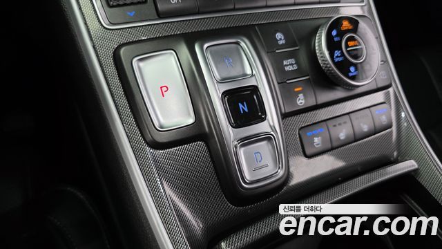 Hyundai Santa Fe Gasoline 2.5T 4WD Prestige 2023 — фото 9