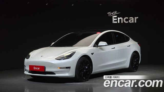 Tesla Model 3 Long Range AWD