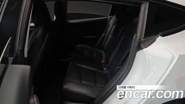 Tesla Model 3 Long Range AWD 2022 — фото 12