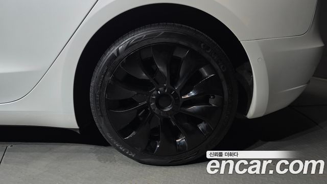 Tesla Model 3 Long Range AWD 2022 — фото 21