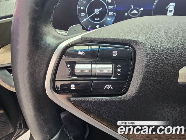 Kia K8 2.5 Gasoline 2WD Noblesse 2023 — фото 19