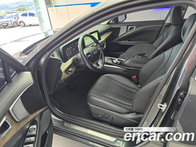 Kia K8 2.5 Gasoline 2WD Noblesse 2023 — фото 22