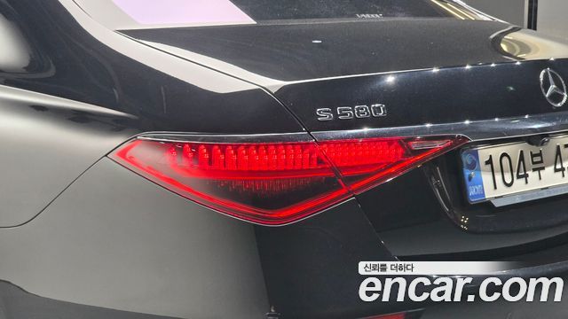 Mercedes-Benz S-Class (W223) S580L 4MATIC 2021 — фото 23