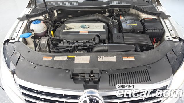 Volkswagen CC 2.0 TSI 2015 — фото 6