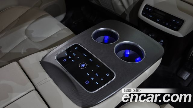 Hyundai Palisade Diesel 2.2 4WD VIP 2022 — фото 32