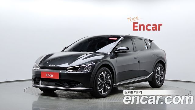 Kia EV6 Standard Light 2024 — фото 11
